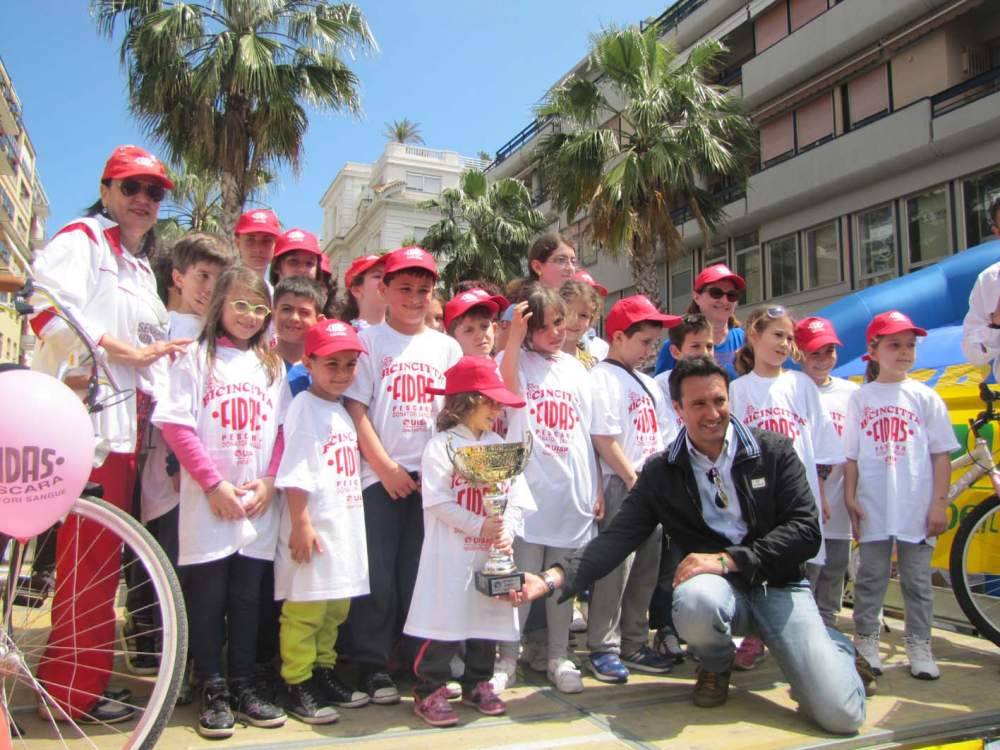 PESCARA: IN 2.500 PER BICINCITTA’, PEDALATA RECORD PER IL CENTRO