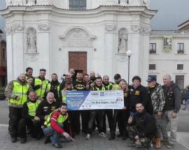 L’AQUILA: MILLE BIKERS INVADONO IL CENTRO PER AIUTARE MALATI ONCOLOGICI