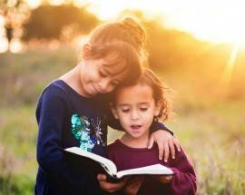 UNA ‘BIBLIOTECHINA’ IN DONO ALLA PEDIATRIA DI VASTO