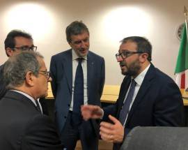 TRIA A L’AQUILA: VISITA QUASI ”SEGRETA”, ESCLUSI MEDIA ECCETTO RAI E RETE 8