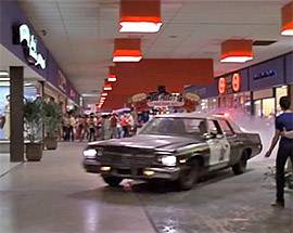 DENTRO CENTRO COMMERCIALE CON L’AUTO, RUBANO BANCOMAT