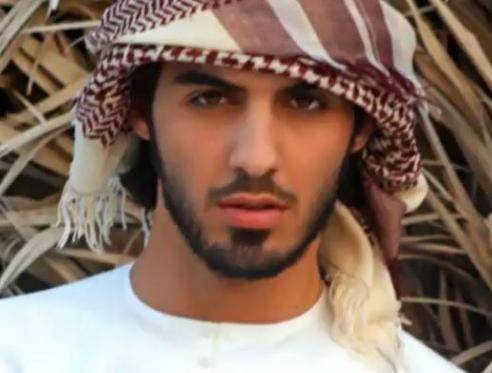 RIYAD: TROPPO BELLI PER RESTARE, TRE UOMINI ESPULSI DA FESTIVAL