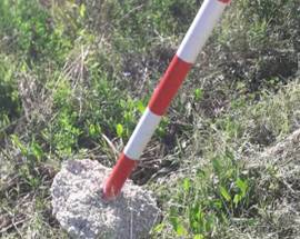 RISERVA BORSACCHIO: VANDALI DISTRUGGONO PALI ACCESSO PISTA CICLABILE