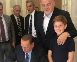 BERLUSCONI A BRUCCHI, ”SE VINCIAMO LE ELEZIONI PRENDO CASA A TERAMO”