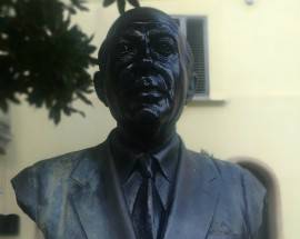 VASTO: ATTO VANDALICO SU BUSTO DI GIUSEPPE SPATARO