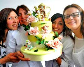L’AQUILA: CORSO DA CAKE DESIGNER PER NUOVI DECORATORI DI TORTE