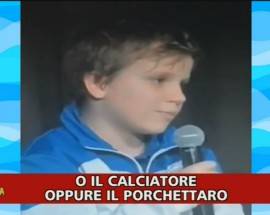 ‘VOGLIO FARE IL CALCIATORE O IL PORCHETTARO’: BIMBO ABRUZZESE ‘STAR DEL WEB’ FINISCE SU STRISCIA