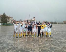 CALCIO: SECONDA CATEGORIA GIRONE D, PRETURO IN VETTA ALLA CLASSIFICA, ”STAGIONE STORICA”