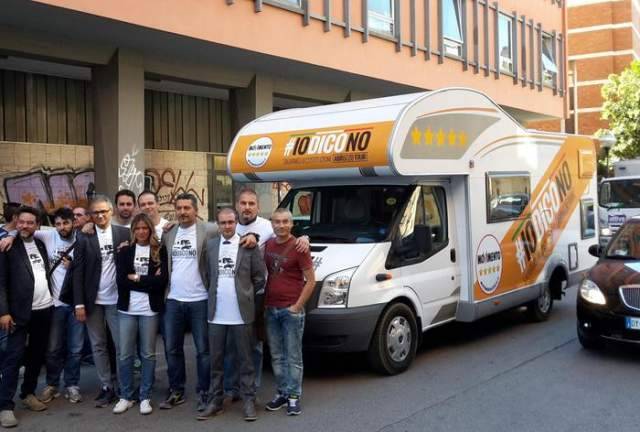 REFERENDUM COSTITUZIONALE: IN ABRUZZO IL CAMPER DEL M5S PER IL ”NO”
