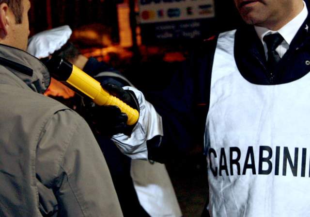 GIOVANE MADRE MUORE IN FRONTALE, UOMO UBRIACO AL VOLANTE ARRESTATO