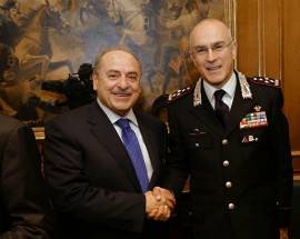 CARABINIERI VISITATI IN FARMACIA, L’AQUILANO GIZZI FIRMA PROTOCOLLO