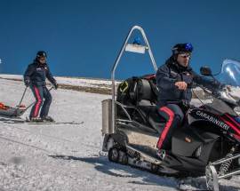 L’AQUILA:  CONTROLLI SULLE PISTE, MULTATI 10 MAESTRI DI SCI