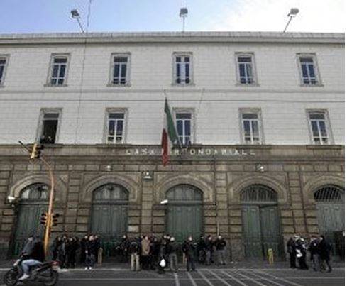 CORONAVIRUS: CAOS CARCERI, SOMMOSSE A SALERNO, FOGGIA E FROSINONE