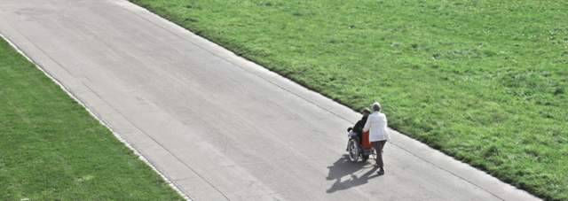 COMUNE L’AQUILA: FONDI CAREGIVER IN RITARDO, MAMMA DI DISABILE, ”E’ UN DIRITTO!”
