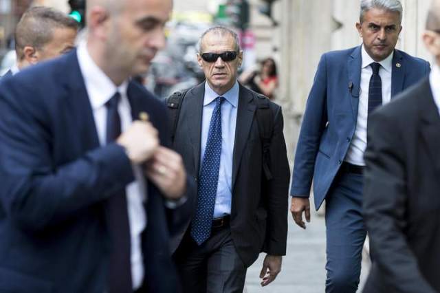 GOVERNO: COTTARELLI TORNA AL COLLE CON LISTA MINISTRI, PD VA VERSO L’ASTENSIONE