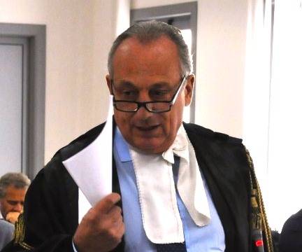 GRANDI RISCHI: LO STATO LA DIFENDE, ”NESSUNO HA RASSICURATO, ASSOLUZIONE”