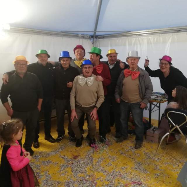 MONTICCHIO, UN SUCCESSO IL CARNEVALE DEL CENTRO ANZIANI
