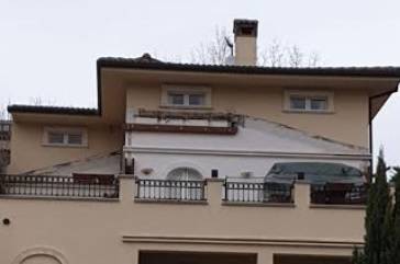 MACEDONE VINCE CAUSA, AQUILANO COSTRETTO A DEMOLIRE SALOTTO ABUSIVO