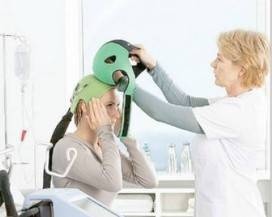 TUMORI: MICRON AVEZZANO DONA CASCHETTO CONTRO CADUTA CAPELLI