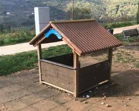 L’AQUILA: MOZZICONI E CONDOM AL PARCO DEL SOLE, ROCCI CHIEDE TELECAMERE