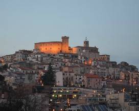 ”CASOLI: IL BORGO, LA TERRA, LA STORIA NEL CUORE D’ITALIA, SABATO ANTEPRIMA VIDEOCLIP