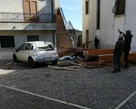 MALTEMPO E VENTO FORTE: GIUNTA DI CASTELLI CHIEDE LO STATO DI CALAMITA’