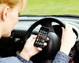 USO DEL CELLULARE DURANTE LA GUIDA: 30 SANZIONI NELL’AQUILANO