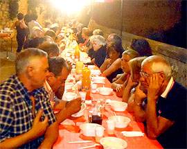 TERREMOTO: PAGANICA, 150 A CENA RICORDANO IL ”COLLE” DI UNA VOLTA