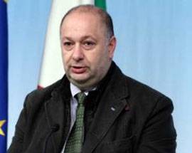 L’AQUILA: UGL, ”PRECARI PROVINCIA, UNA VERGOGNA NON STABILIZZARLI”