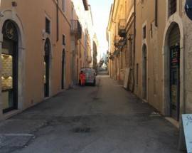 L’AQUILA: ALBANO, ”LIRIS PREDISPONGA 5 MILIONI RESTART PER AFFITTI ATTIVITA”’
