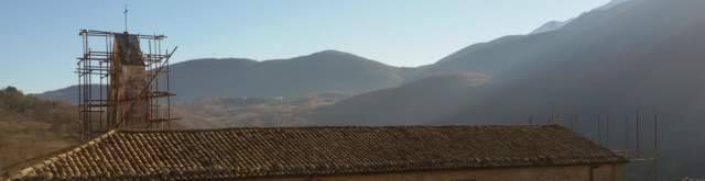 SISMA 2009: SAN LORENZO DI BEFFI, LA CHIESA E’ IN ABBANDONO; LAVORI MAI COMINCIATI