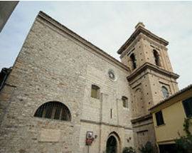 LADRI IN CANONICA DURANTE LA MESSA IN CHIESE DEL CHIETINO