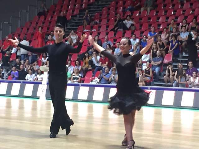 DANZA SPORTIVA: COPPIA DI BALLERINI AQUILANI CAMPIONE D’ITALIA