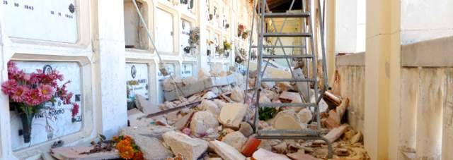 CIMITERO L’AQUILA: SERVONO ALTRI SOLDI E 3 MILA BARE DA SPOSTARE ‘MA SI LAVORA’