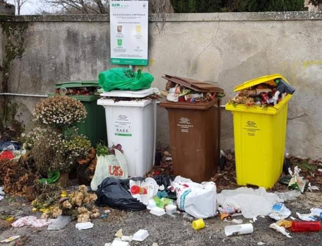 L’AQUILA: ”IN CIMITERO TEMPERA ISOLA ECOLOGICA E’ DISCARICA A CIELO APERTO!”