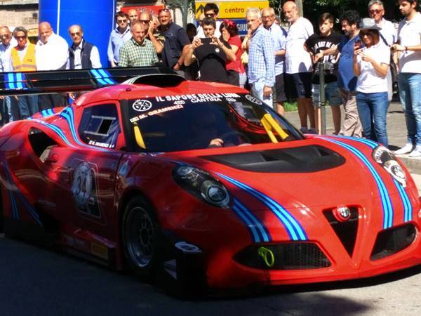 AUTO D’EPOCA: SUCCESSO A TERAMO PER RIEVOCAZIONE CIRCUITO DEL CASTELLO