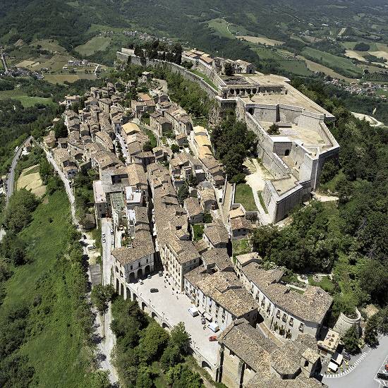 CIVITELLA DEL TRONTO: CRISTINA DI PIETRO CONFERMATA SINDACO