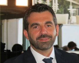 PRIMA SCUOLA ”SMOG FREE”: DITTA AQUILANA PARTECIPA ALLA COSTRUZIONE