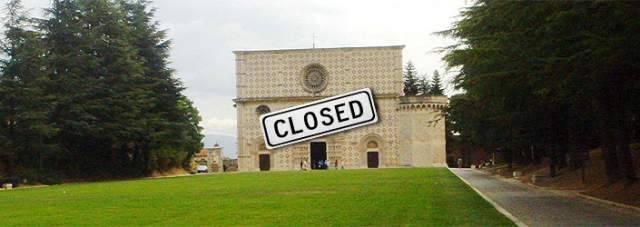 PERDONANZA: LA PORTA SANTA VA APERTA DIKTAT DELLA CURIA PER L’INDULGENZA