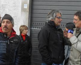 L’AQUILA: CENTRO CHIUSO; SIT-IN DEI COMMERCIANTI, ”RIAPRIRE SUBITO”