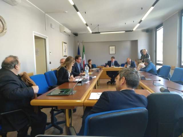 REGIONE: IL ROMPICAPO DELLE COMMISSIONI PER RICOMPENSARE GLI ESCLUSI DALLA GIUNTA