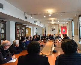 COMMISSIONE TRIBUNALI: ORDINI PROFESSIONALI CONTRARI ALLA SOPPRESSIONE DI QUELLI MINORI