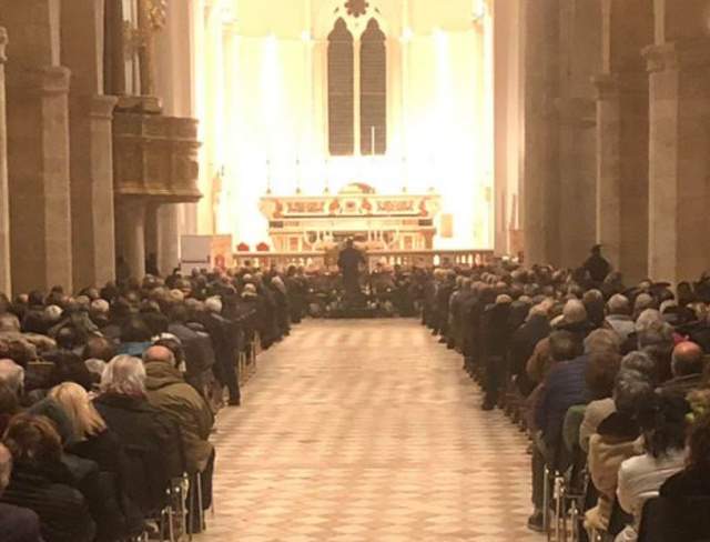 DECENNALE SISMA: CONCERTO BANDA DELL’ESERCITO IN BASILICA COLLEMAGGIO