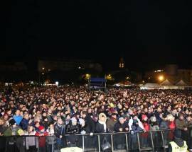 CORONAVIRUS: BRUSAFERRO, ”FINO A VACCINO SICURAMENTE NO A RADUNI O CONCERTI”