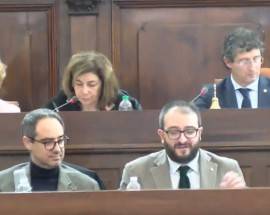 L’AQUILA: ”BELLA CIAO” DURANTE IL CONSIGLIO COMUNALE, SOSPESA SEDUTA