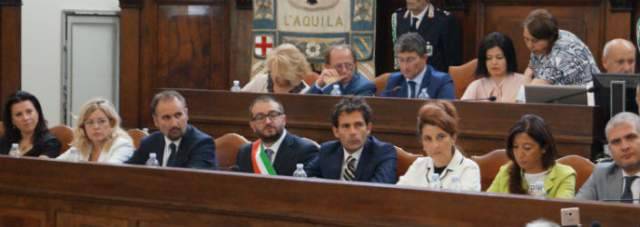 L’AQUILA: LA LEGA IN GIUNTA CON IL TRIS, PER ”INSIEME” MASCIOVECCHIO? LEI SMENTISCE