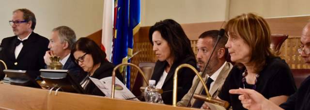 SPOILS SYSTEM: PETTINARI ”CENTRODESTRA GOVERNA CON DIRETTORI CENTROSINISTRA!”