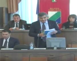 CRISI AEROPORTO IN CONSIGLIO REGIONALE UNA MOZIONE CIASCUNO TRA LE POLEMICHE
