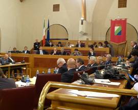 PROVINCE: EMICICLO APPROVA IL NULLA,  SCELTA  SCARICATA SU GOVERNO