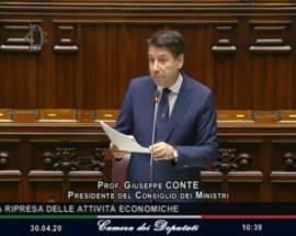 CAMERA: PROTESTE SULLA MASCHERINA IN AULA, NON TUTTI LA INDOSSANO